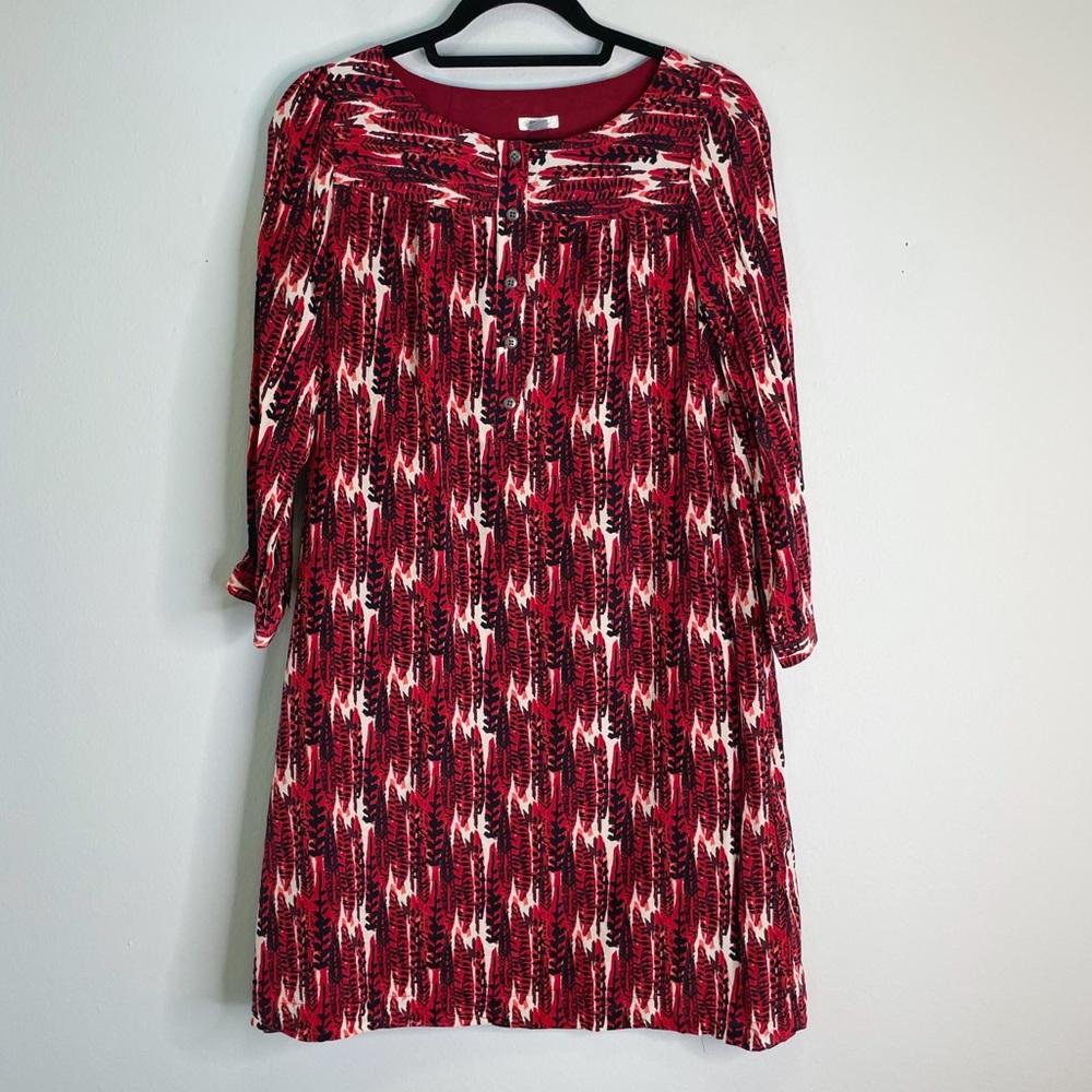 Fossil Red Feather Pattern Shift Dress Size Medium - image 2